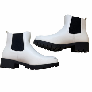 Vepose White Chelsea Boots Size 10